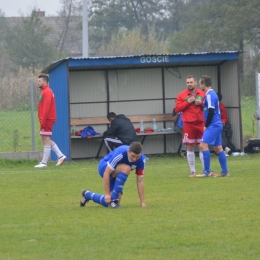 "Błękitni" Bodzanów - Piast Łapanów 1:2 (1:1)