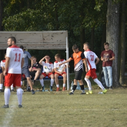 2. kolejka B-klasy: KS Unia Sieradz-Męka vs. KS Hetman Sieradz (fot. Z. Dymiński)