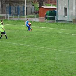 LTS LEŚNA-UKS PIEŃSK 4-3 (TRAMPKARZ)