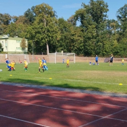 1 kolejka ligi "OdPasjiDoFutbolu" - Żak F2