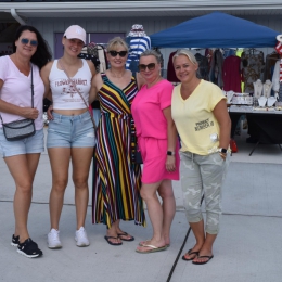 Kibice i wokół boiska