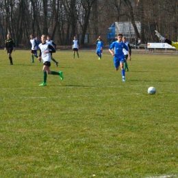 Mazur Gostynin (U-15) – Żyrardowianka Żyrardów (U-15) 1:4
W sobotę, 21 marca 2015 r. w 2 kolejce rozgrywek 1 Ligi Mazowieckiej Trampkarzy U-15 Mazur Gostynin podejmował u siebie Żyrardowiankę Żyrardów. Rywal okazał się zbyt mocny.