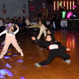 Złotka 11 ZPKP - Pokaz tańca