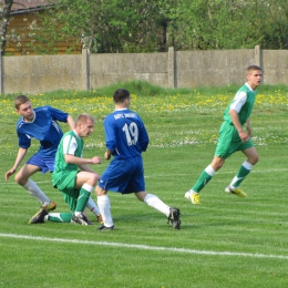 Victoria Sianów - Darpol Barzowice 2 : 0 (26.04.14)