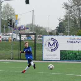 MKS Mieszko II Gniezno - Szkoła Futbolu Gniezno 05.05.2017