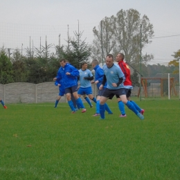 8 kolejka: MKS Mianów - Ostrovia Ostrowy 14.10.2017