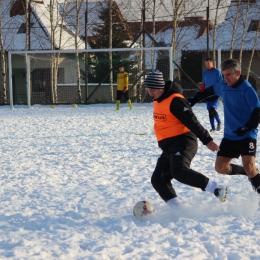 Sparing: KS Koszyce Wielkie - Błękitni 3:3