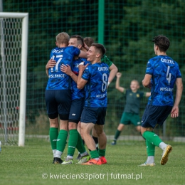 Baraż: Orzeł Myślenice - Zieleńczanka Zielonki 3:0 [fot. Piotr Kwiecień Futbol - Małopolska]