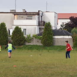 Drużyny AP Sztum z dyplomami za sezon 2019/2020.