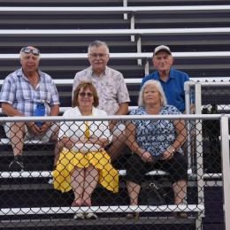 Kibice i wokół boiska