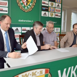 Podpisanie Umowy o współpracy pomiędzy WKS Śląsk,a KS Żórawina