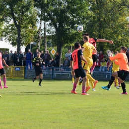 Błonianka - Victoria Sulejówek. Foto Zdzisław Lecewicz.