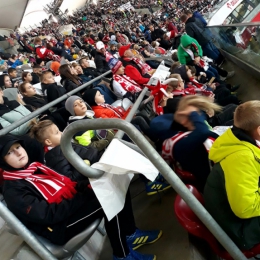 Ostrowiecka Akademia Piłkarska Kadet w drodze na Stadion PGE Narodowy