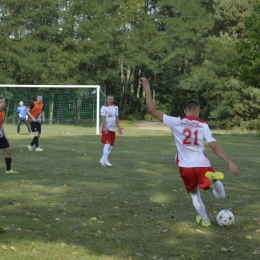 2. kolejka B-klasy: KS Unia Sieradz-Męka vs. KS Hetman Sieradz (fot. Z. Dymiński)