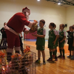 Mikołajkowy turniej Filii WKS Śląsk w Wojborzu - gr. Bambini