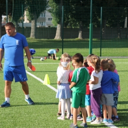 Trening dziecięcych sekcji piłkarskich - od skrzata do młodzika