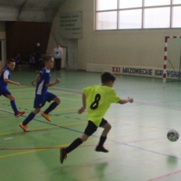 Turniej Mikołajkowy Młodzik U-13 w Gostyninie 5 grudnia 2021 r.