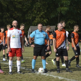 2. kolejka B-klasy: KS Unia Sieradz-Męka vs. KS Hetman Sieradz (fot. Z. Dymiński)