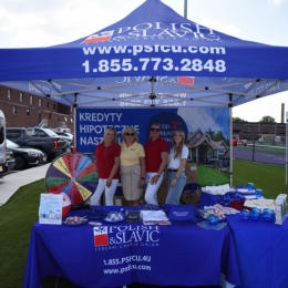 Kibice i wokół boiska