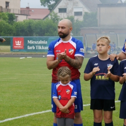 Dziecięca eskorta podczas meczu Gryf Kamień Pomorski - KP Chemik Police