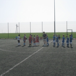 Sparing Entuzjaści Futbolu Kłecko - UKS Zdziechowa 25 IV