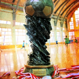 Puchar Przechodni Dyrektora Szkoły SP1 - główne trofeum
