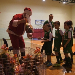 Mikołajkowy turniej Filii WKS Śląsk w Wojborzu - gr. Bambini