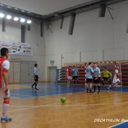 Grupa "F" -  "DECATHLON BCL'