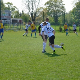 19 kolejka: Victoria Rąbień - MKS Mianów 28.04.2018