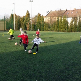 Trening r. 2007 i młodszych ORLIK Konar