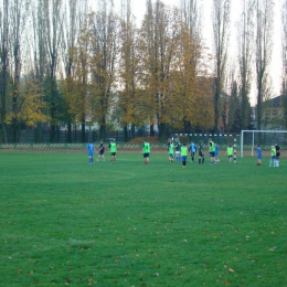 Trening boisko PWSZ - U 98/00 ; U 01/04