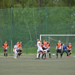 21. kolejka B-klasy: KS Hetman Sieradz vs. KS Unia Sieradz-Męka (fot. Z. Dymiński)