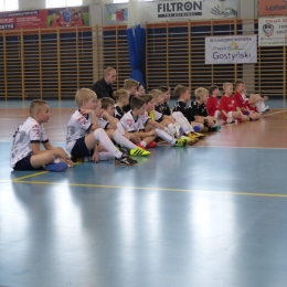 Turniej starszych Wilków w Gostyniua 11.02.2018r.