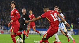 Liverpool venceu Brighton por 3-2