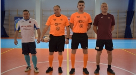 RELACJA Z WYNIKAMI LIVE Z MECZÓW 7 KOLEJKI LIGI FUTSALU W ŚWIDNIKU!