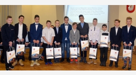 Młodziki Okocimskiego nagrodzeni przez burmistrza Brzeska