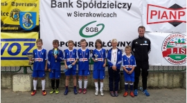 Turniej o Puchar Banku Spółdzielczego w Sierakowicach druzyn z rocznika 2006