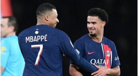 Mbappes 25-årsdag leder PSG Ligue 1 med 3-1 Metz