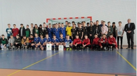 U15: Brąz trampkarzy w X halowym turnieju im. Karola Demczuka