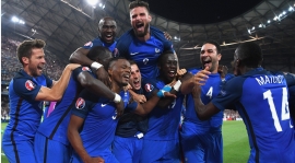 Frankrike nu spelar för något mycket större än en euro titel
