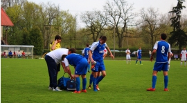 Seniorzy Mazura wygrywają i zwiększa przewagę w tabeli. Za tydzień derby