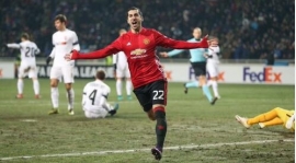 Mkhitaryan schießt ManUnited in die K.o.-Runde