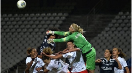 Córka Krzysia Kiedrzynka w półfinale piłkarskiej Ligi Mistrzów