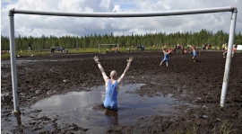Mecz z GKS odwołany! Ulewa i zalane boisko w Łomży