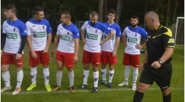 Wygrane derby powiatu w Łazach 5:0