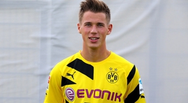 Borussia Dortmund przedłużyła kontrakt z Erikiem Durmem