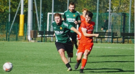 Sześć bramek rezerw i awans tuż za podium