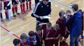 Nasza drużyna U-8 zajęła 4 miejsce w turnieju rozgrywanym w Aleksandrowie Kujawskim. Chłopcy zmierzyli się miedzy inmymi z rówieśnikami z Bydgoszczy, Konina, Torunia. Brawo!