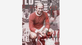 Manchester United - Legend Charlton pays tribute