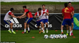 Spanien Kader kommen in Österreich vor Euro 2016 Warm-up Auseinandersetzungen